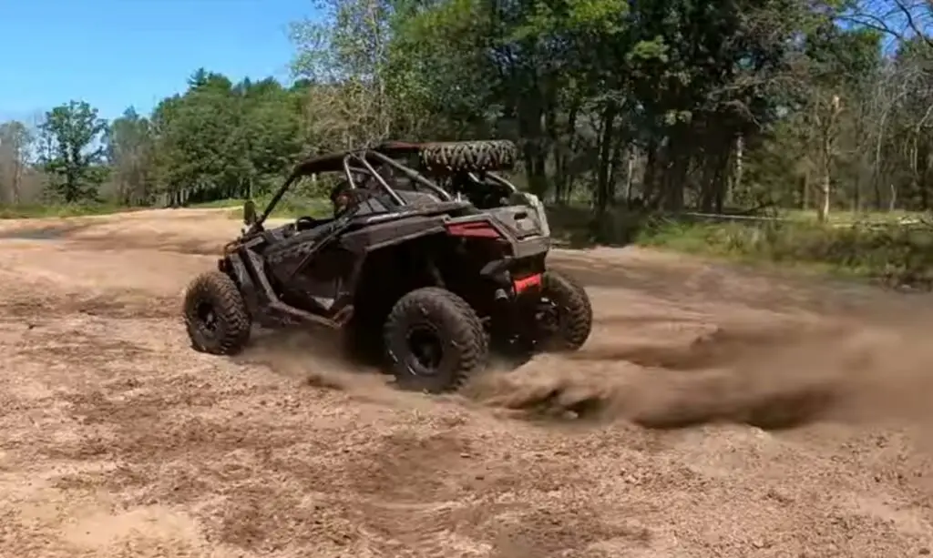 Embarking on a Polaris dune bashing adventure in Wisconsin