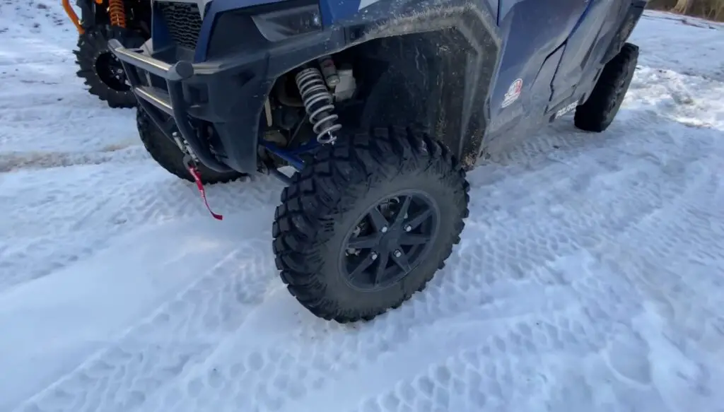 UTV side by side tire pressure