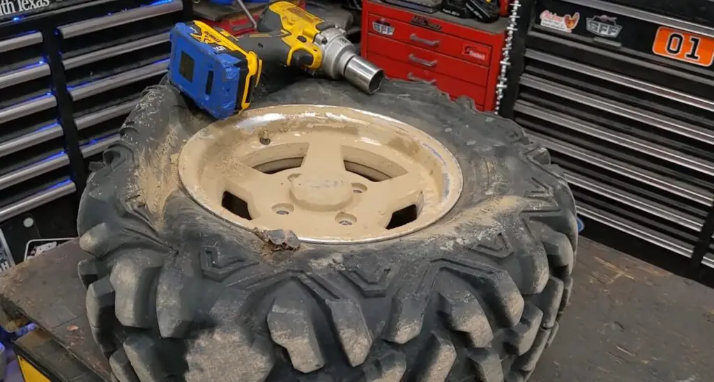 UTV tire changing