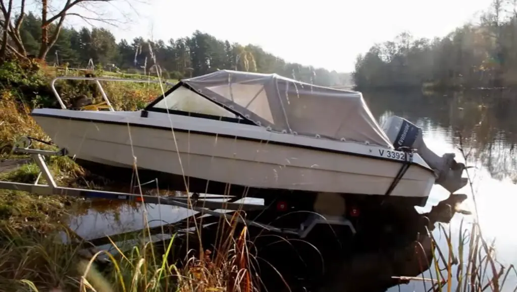 With a full tank of gas and a sense of adventure, I set out on the open road, my UTV towing the boat behind me with ease.