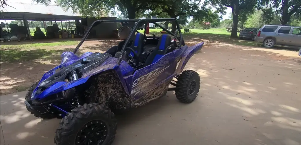 Sometimes I move on such terrains where I can do a Mudding Experience even if I don’t want to because I have customised my side-by-side tires into big monster tires.