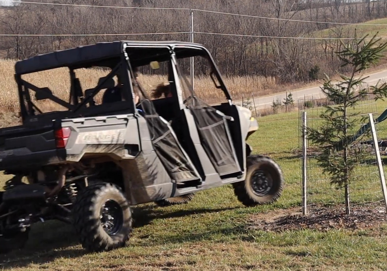 Advantages Of Utilizing A UTV Equipped With A Loader