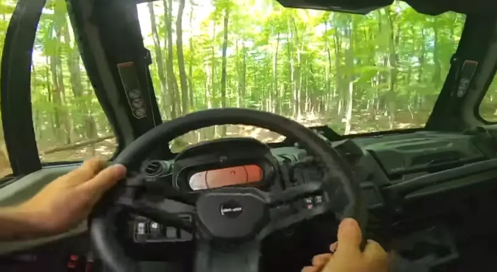 Can-am defender HD10 off roading journey 