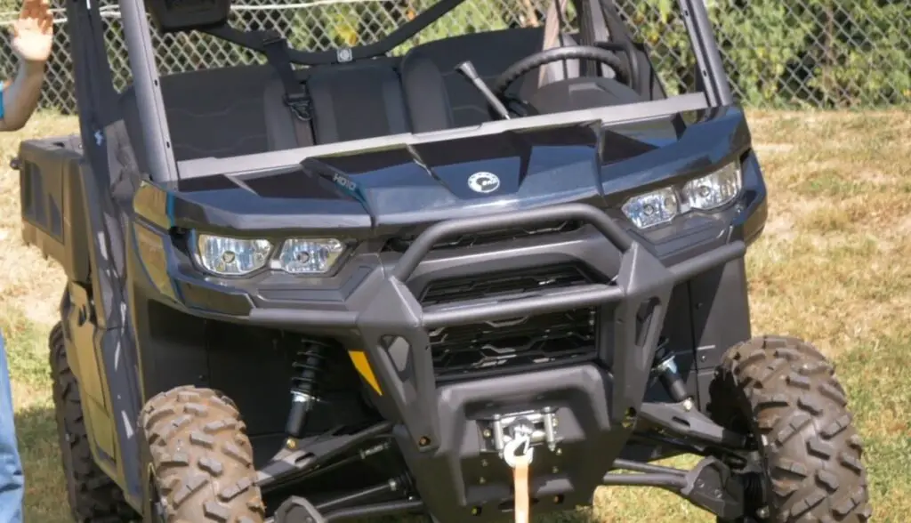 Can-am defender pro XT front view 