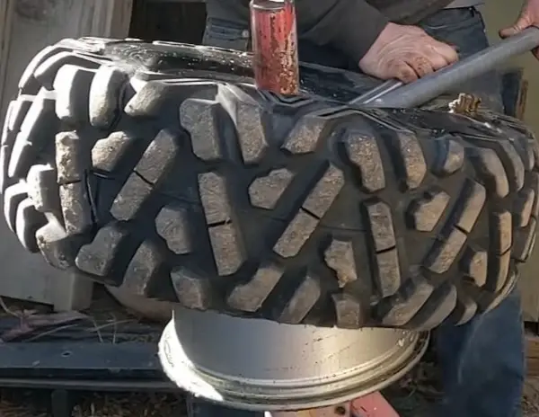 Putting tubes in UTV tires