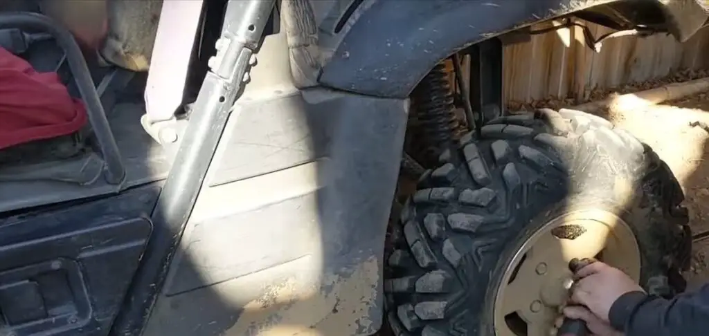 Putting tubes in side by side tires