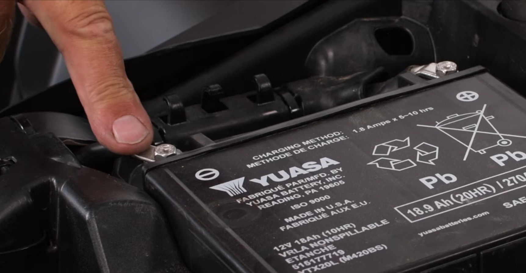 The Role Of The Alternator In Charging The Battery Of A UTV : Side By Side Battery Charge