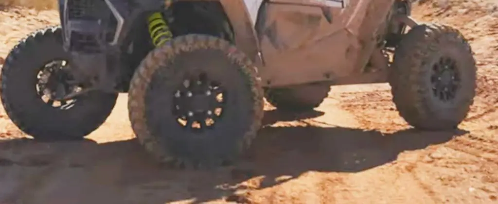 UTV Tire Rotation Direction