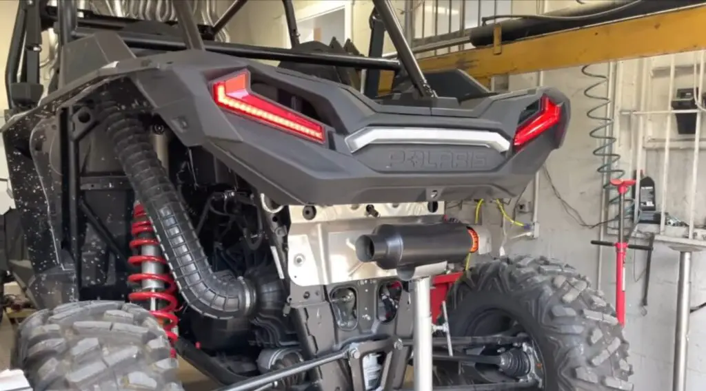 UTV exhaust glowing red issue