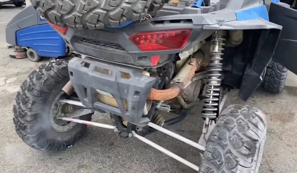 UTV side by side white smoke from exhaust