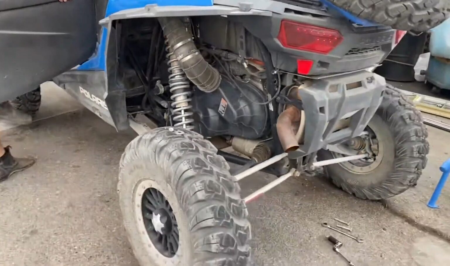 UTV White Smoke From Exhaust Complete Guides 2024 Bharat Suthar