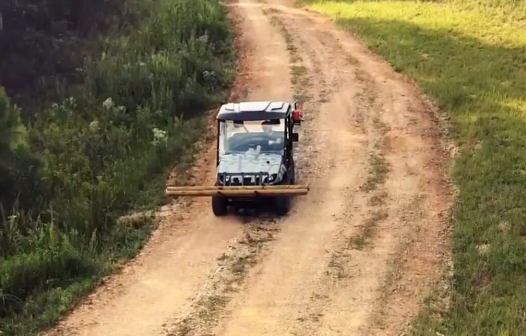 UTV With Bucket Loader