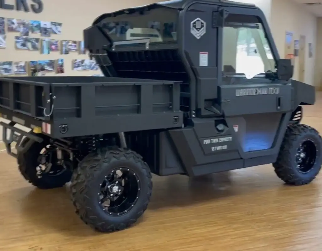 Is the Massimo Warrior MXU 1000 ideal for off-road enthusiasts?
