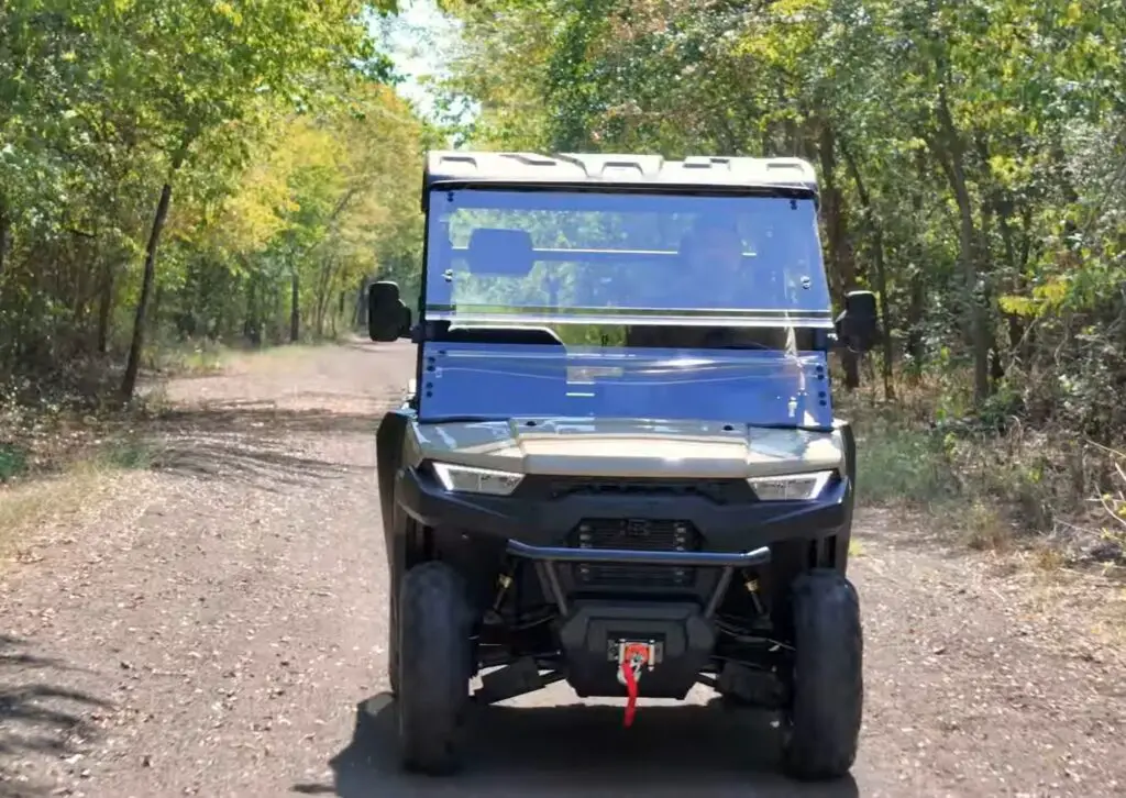 What kind of lights are used in massimo buck 450?