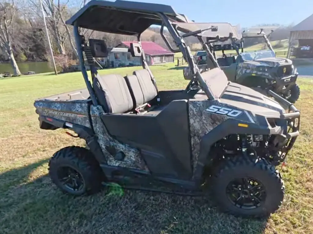 Why is the Massimo T-Boss 550 a versatile choice for outdoor enthusiasts, farmers, and landowners?