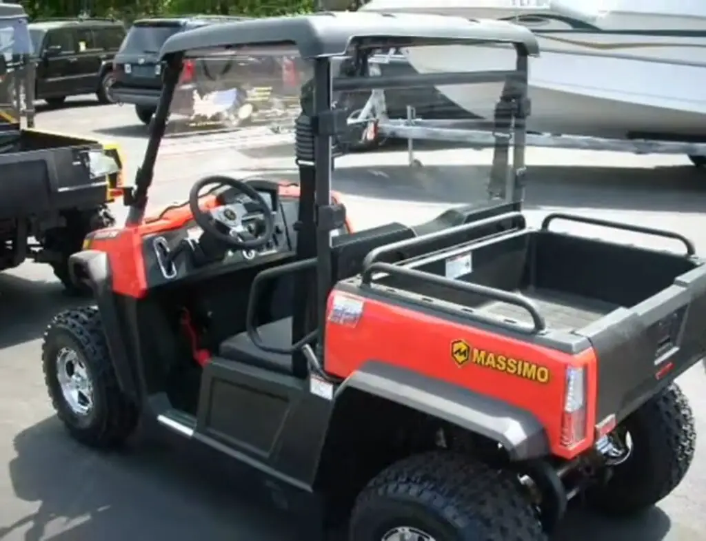 What Are the Control Switches Like on the Massimo Gunner 250 UTV?